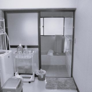 b大きなガラスの引き戸