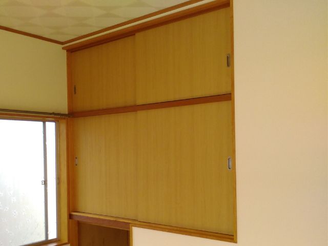 オーダーメイドの収納棚